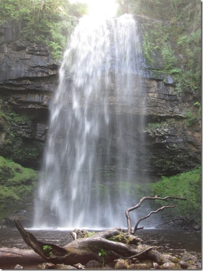 2014-08-31 Waterfalls country (11) (750x1000)_thumb[2]