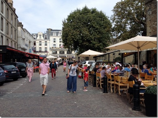 2014-09-28 Walk to St Malo - Driving to Mont St Michel (11) (640x479)