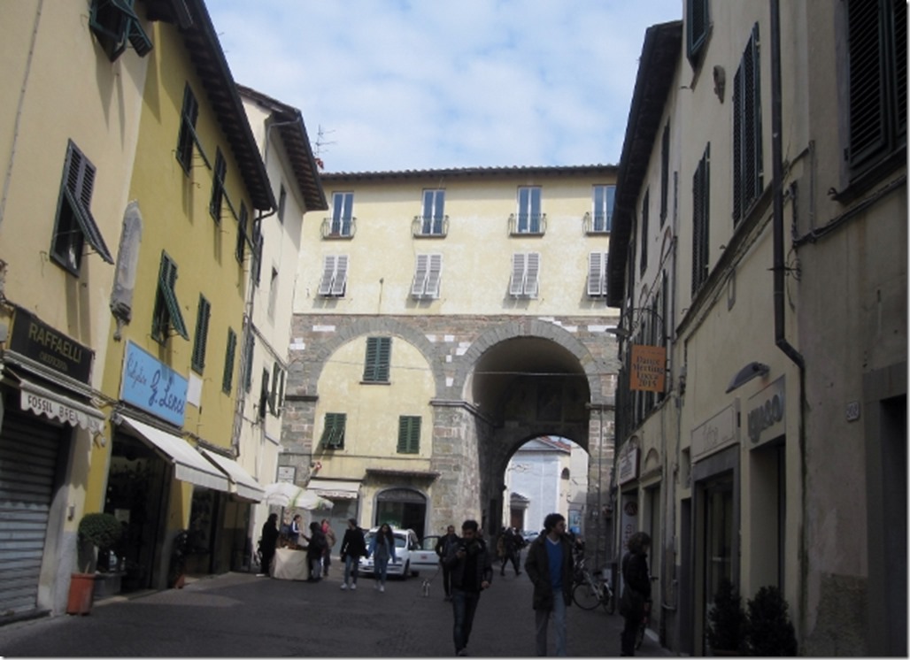 150314 Italy-Lucca (12) (640x464)