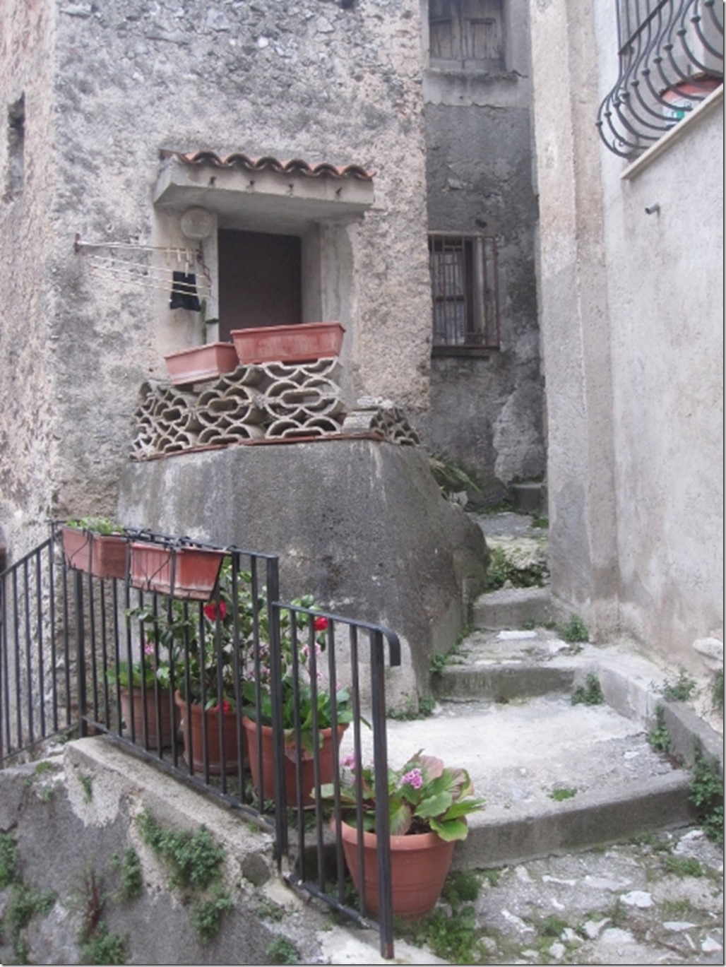 150404 Italy- Monte Calabro (50) (480x640)