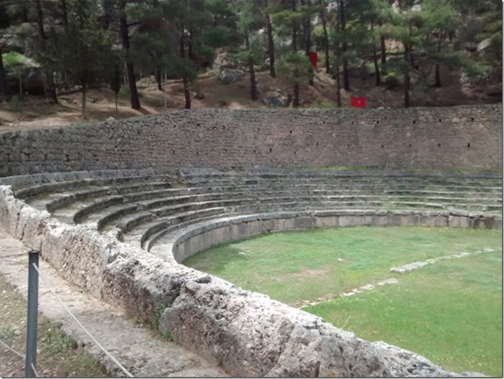 150425 Greece- Delphi (25) (640x480)