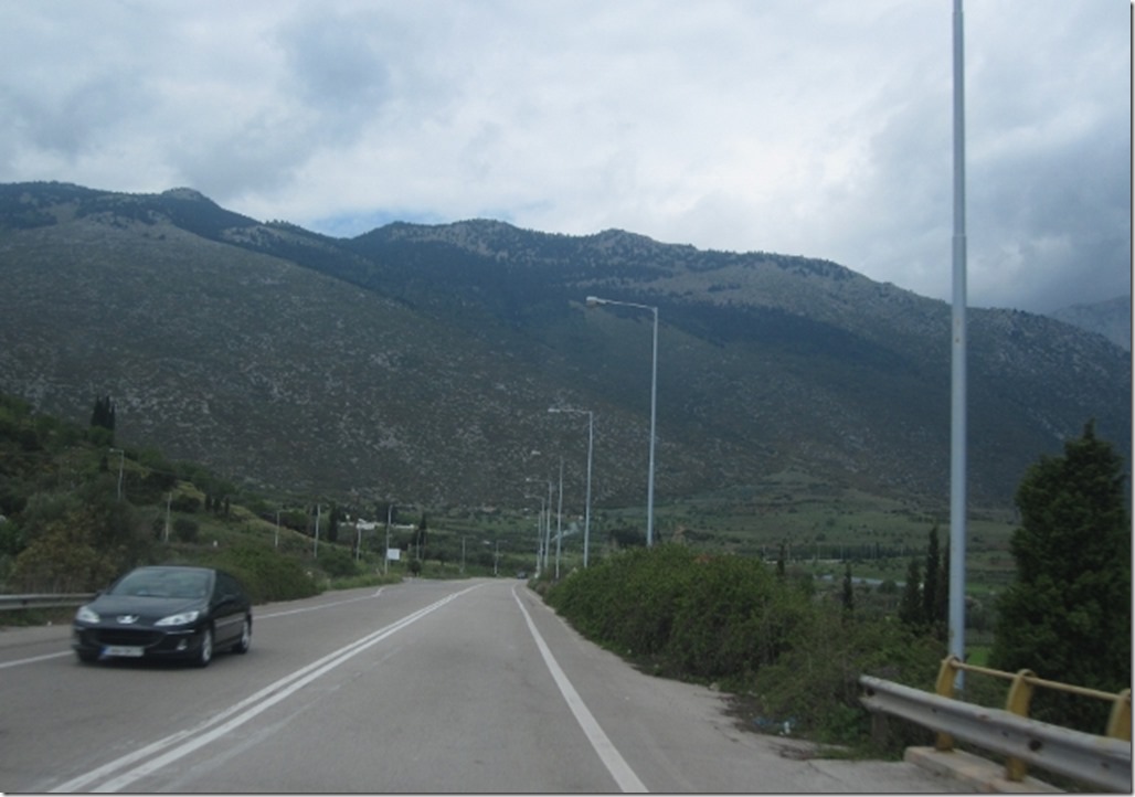 150425 Greece- Delphi (6) (640x449)