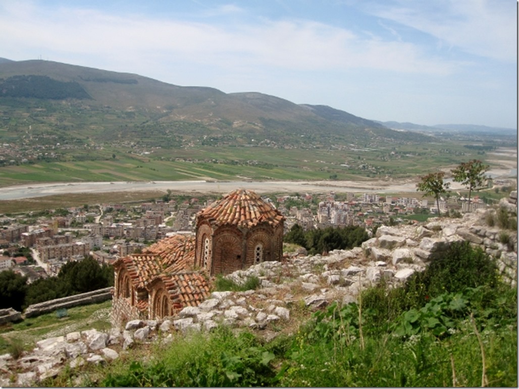 150505 Albania- Berat (32) (640x480)