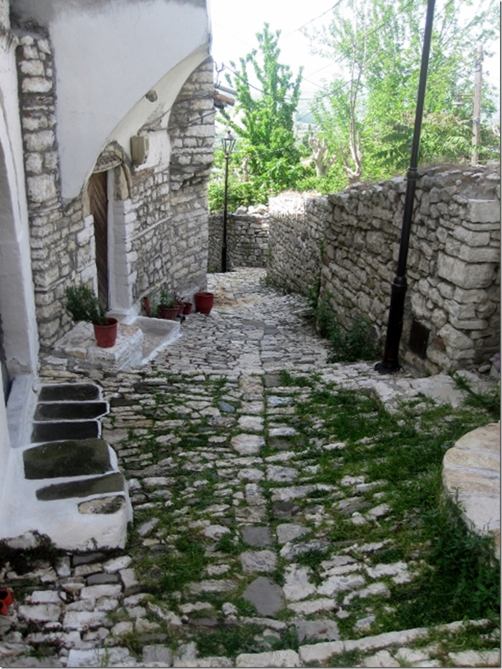 150505 Albania- Berat (37) (480x640)