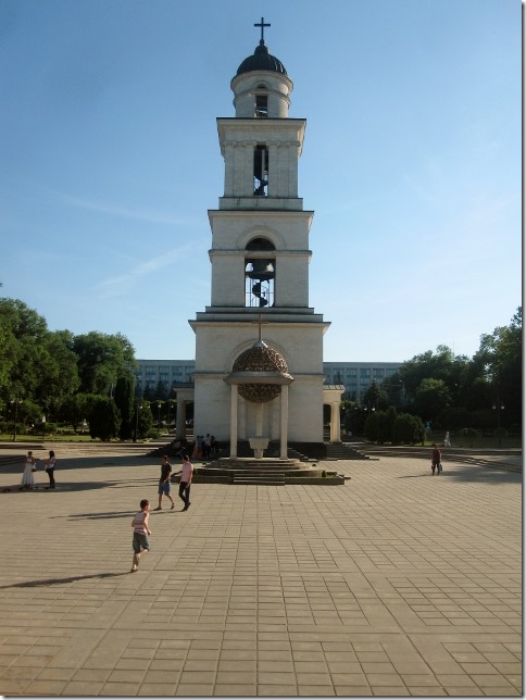 150606 Moldova- Chisinau day 1 (30) (480x640)