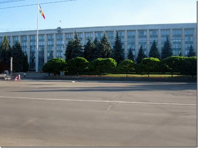 150606 Moldova- Chisinau day 1 (42) (640x480)