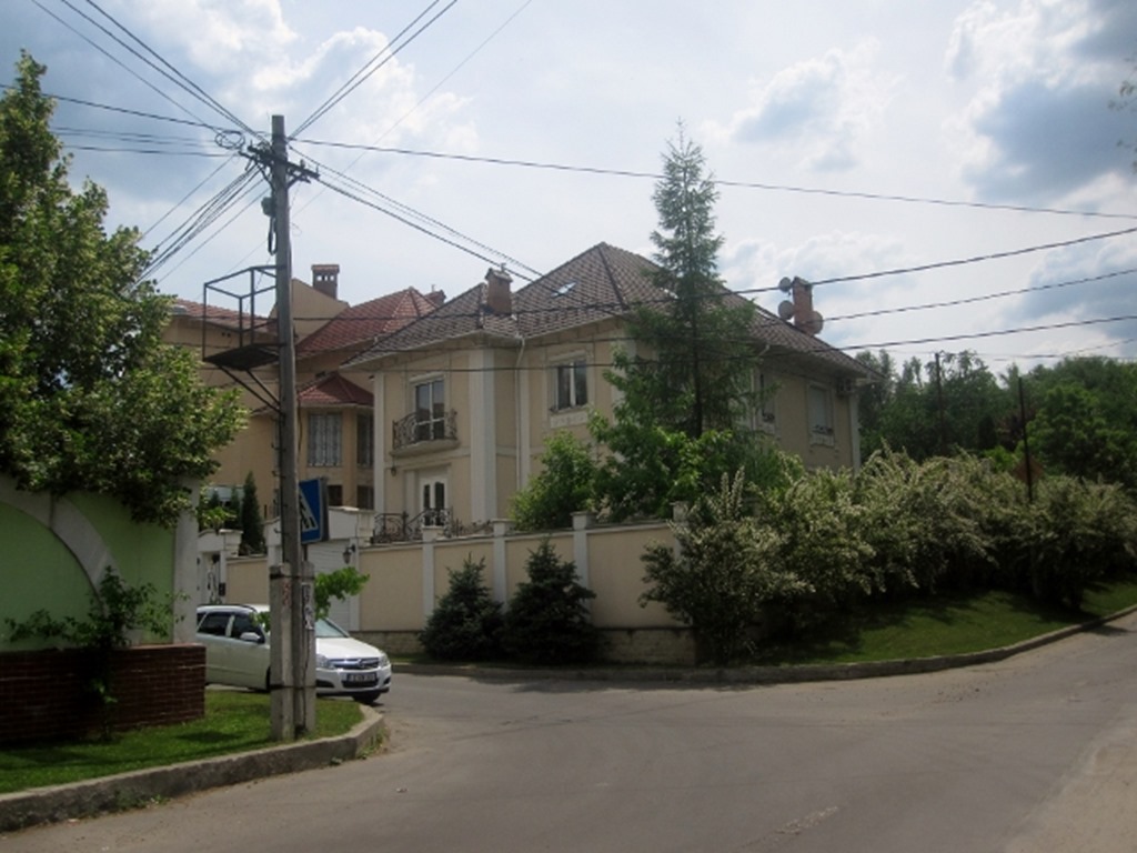 150609 Moldova- Chisinau day 2 (7) (640x480)