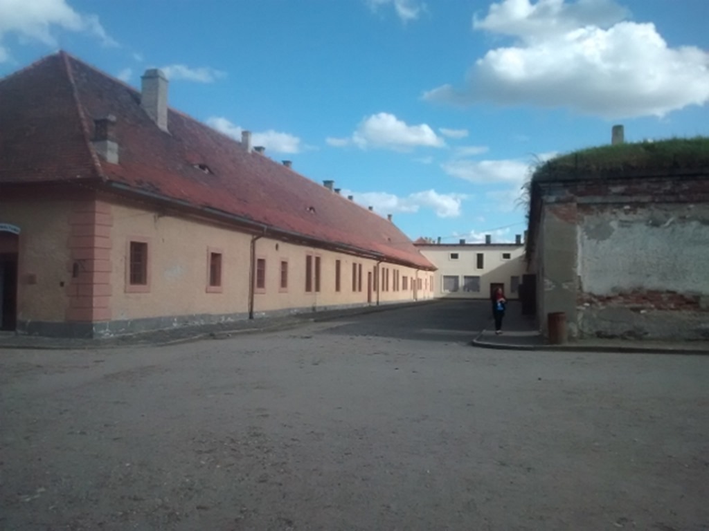 150709 Czech republic- Terezin (29) (640x480)