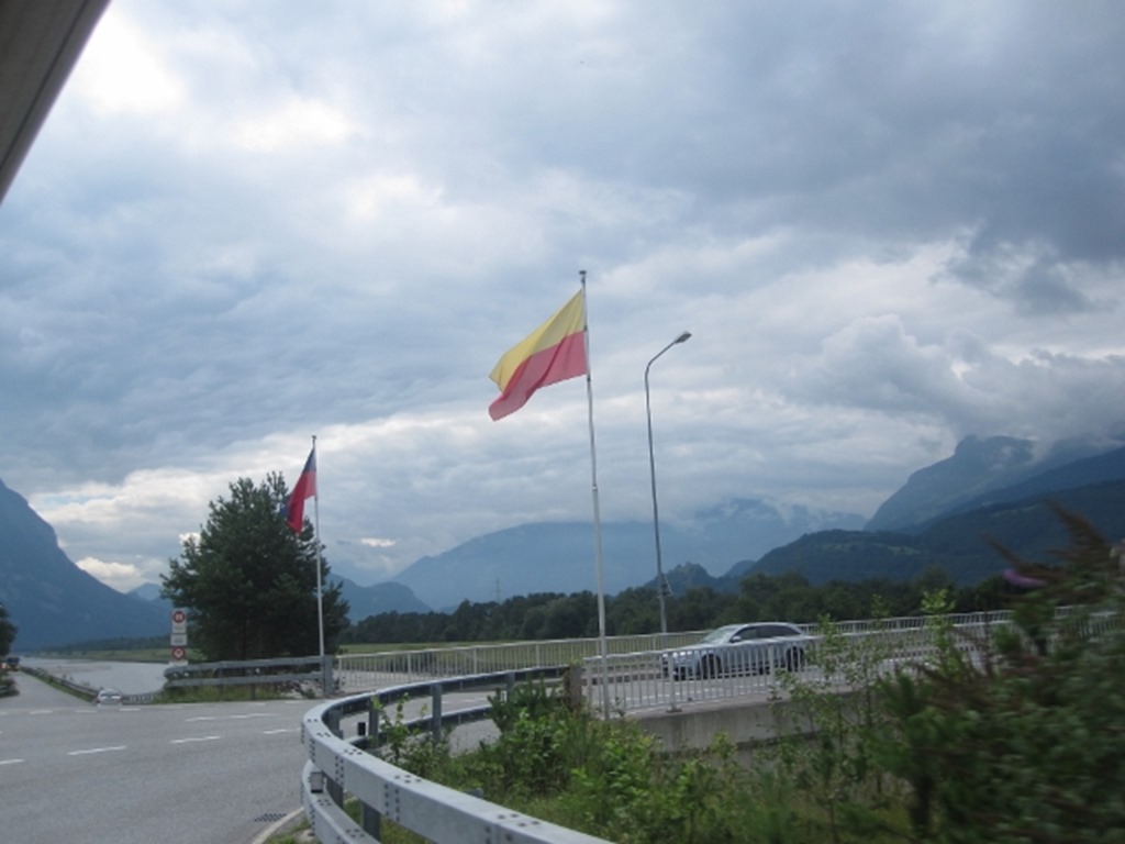 150820 Liechtenstein- Vaduz (27) (640x480)