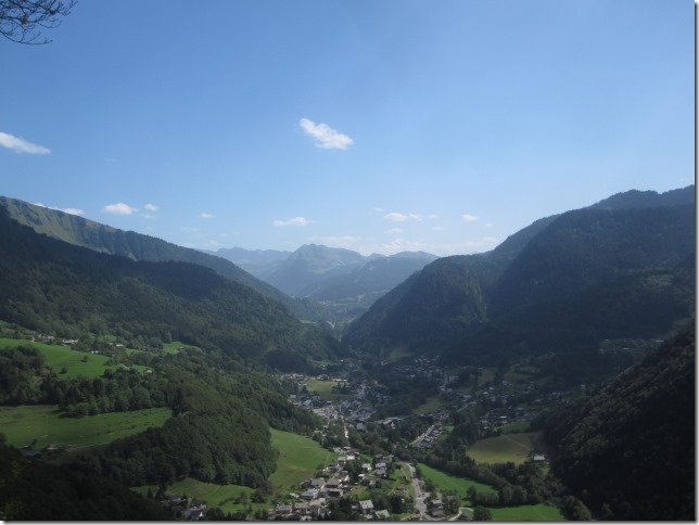 150831 France- Rocher de la Chaux (19) (640x480)