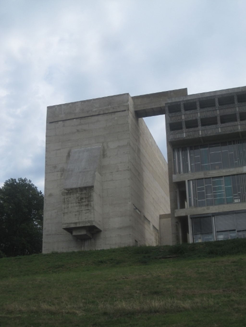 150913 France- La Tourette (18) (480x640)