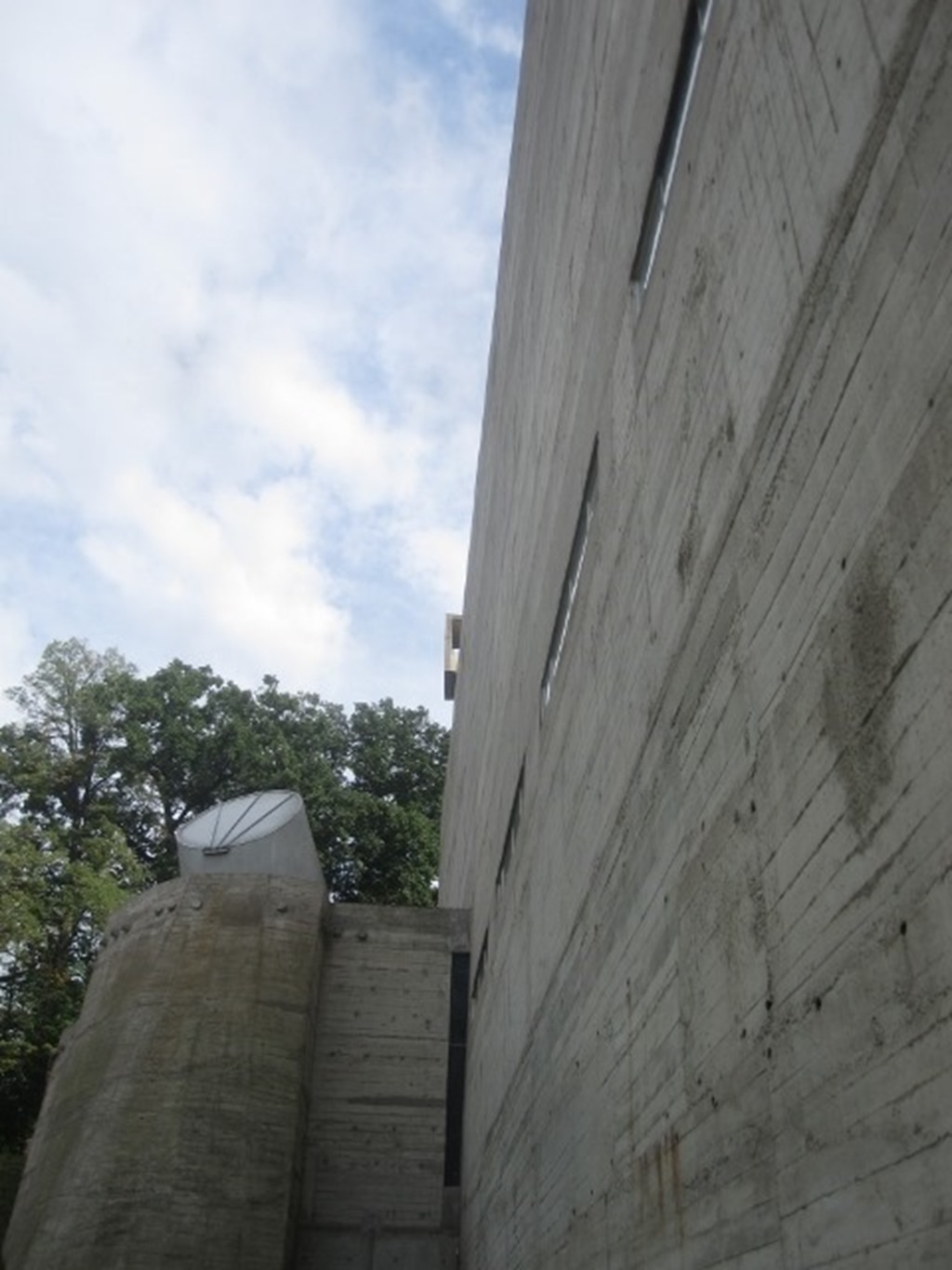 150913 France- La Tourette (61) (480x640)_thumb